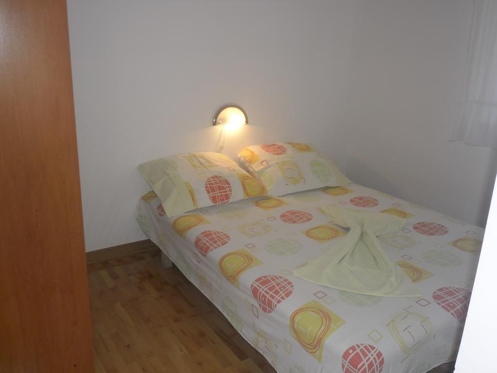 Apartments Golubic Sveti Petar  Cameră foto