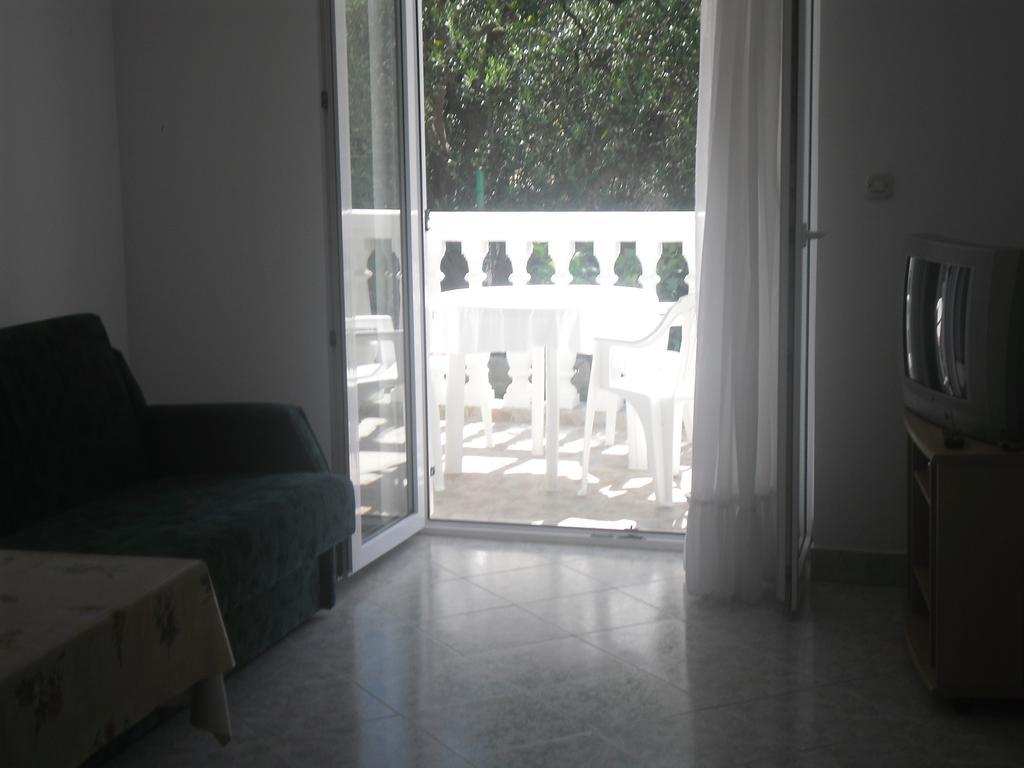 Apartments Golubic Sveti Petar  Cameră foto